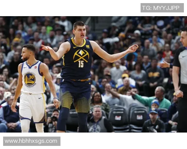 如何使用足球闪回球星卡特卡提升队伍实力并打造最佳阵容