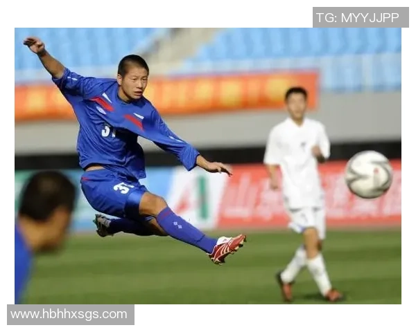 足球吴磊身穿多少号球衣 是他在职业生涯中的代表性号码揭秘